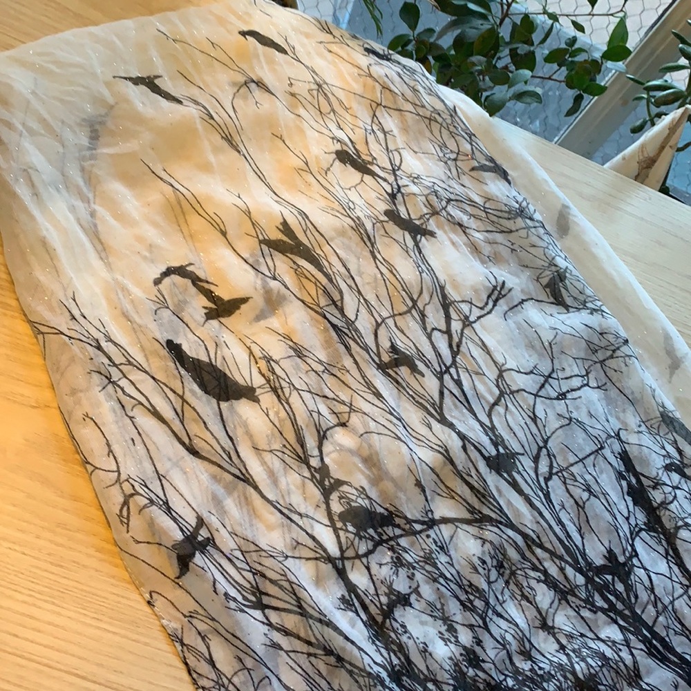 White scarf w/ blackbirds and sparkles